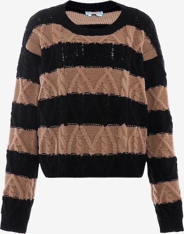 Libbi Sweater in Brown: front