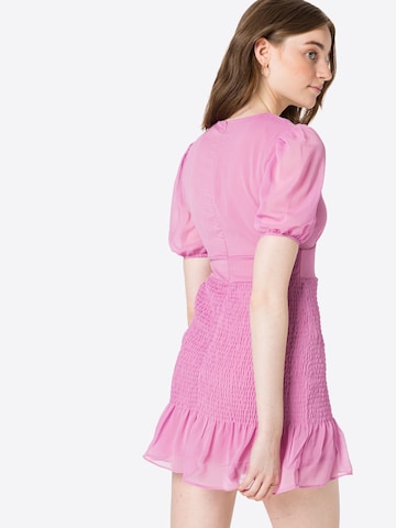 Robe Trendyol en rose