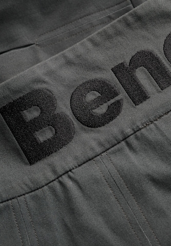 Jupe 'Bench X Superdry & Co' BENCH en gris