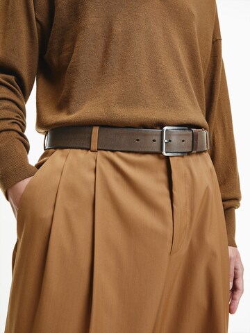 Ceinture Calvin Klein en marron : devant