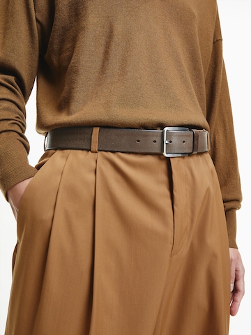 Ceinture Calvin Klein en marron : devant