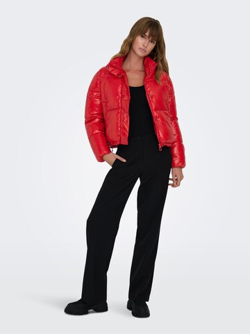 Veste mi-saison 'SKY' ONLY en rouge