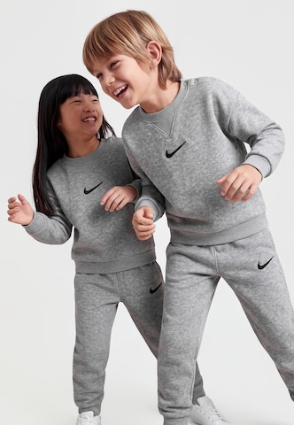 Nike Sportswear Jogging ruhák 'ESSENTIAL' - szürke: elől
