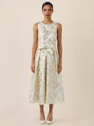 APART Evening Dress in Beige: front