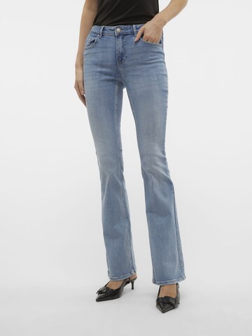 VERO MODA Flared Jeans in Blauw: voorkant