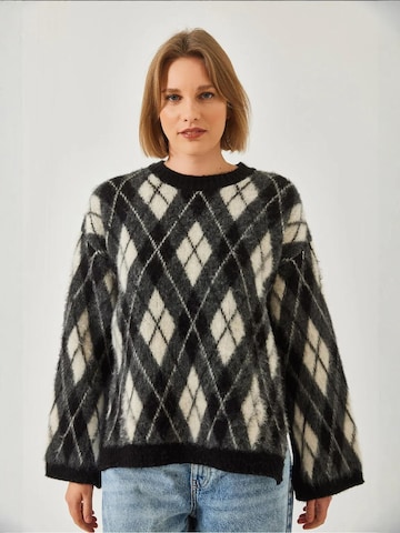 Bianco Lucci - Pullover em preto: frente