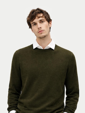 GOBI Cashmere Pullover 'Men's Essential Crewneck Cashmere Sweater'‌‌‌‌‌‌‌‌ in Grün