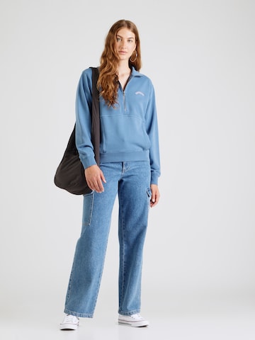 Sweat-shirt 'ESSENTIAL' Superdry en bleu