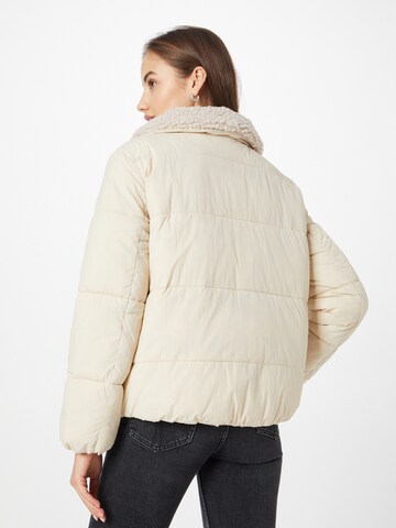 ESPRIT Overgangsjakke i beige