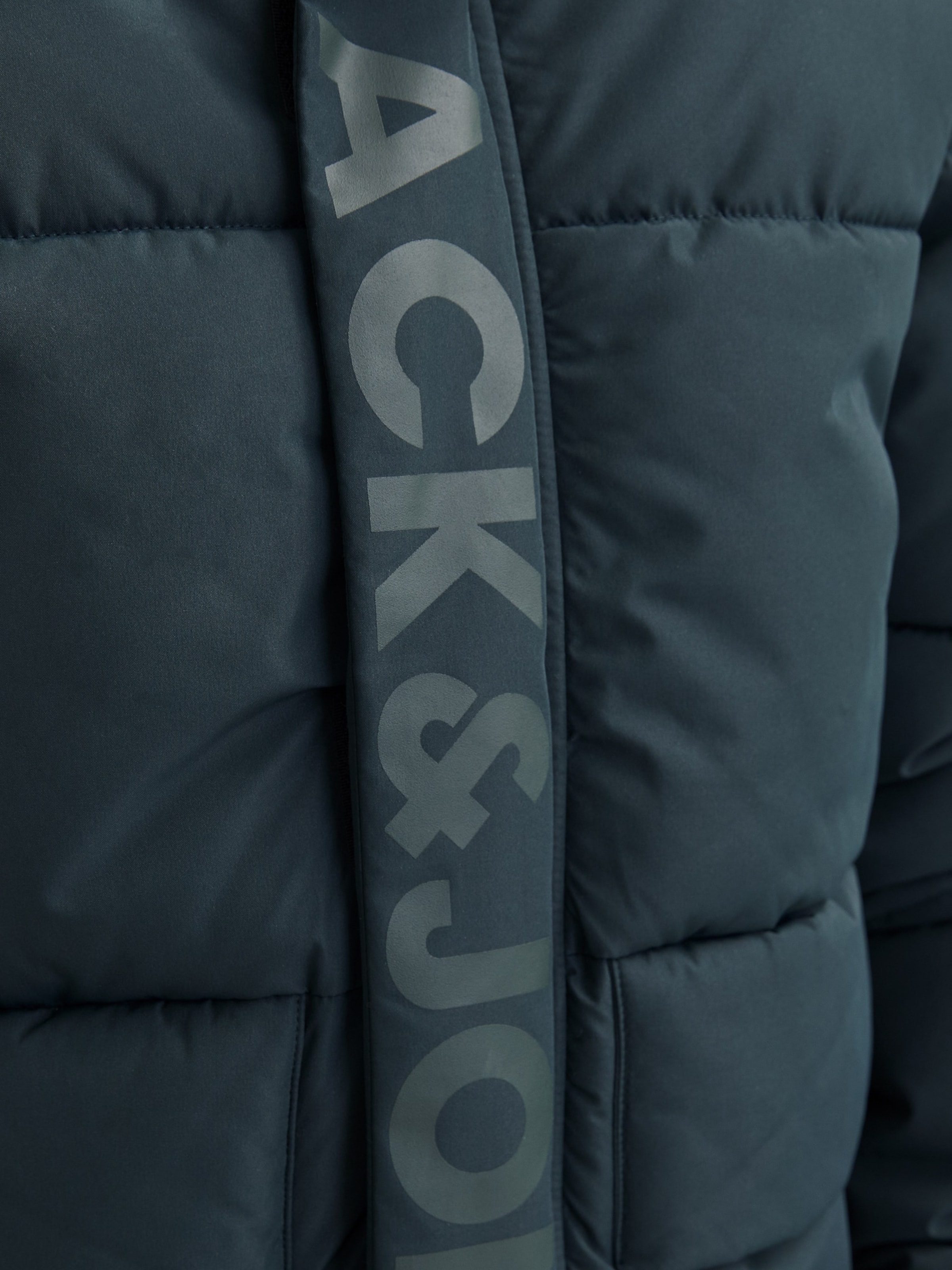 Jack & Jones Junior - Casaco de inverno 'JCOSpeed' em verde