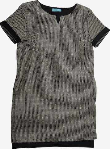 TOOche Dress in Grey: front