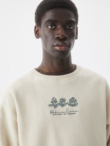 Pull&Bear Sweatshirt in Weiß