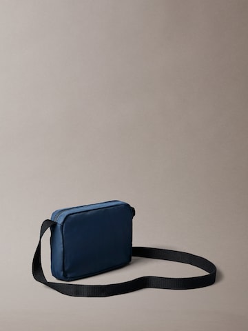 Sac à bandoulière Calvin Klein en bleu