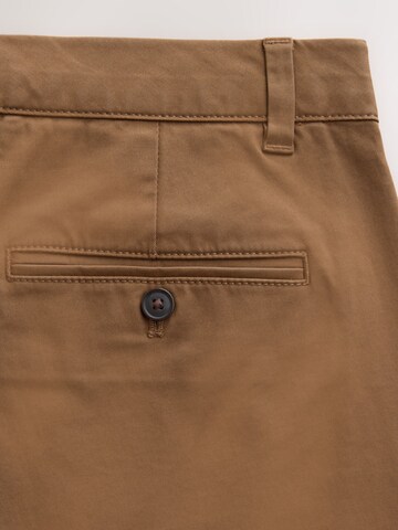 NextSlimfit Chino hlače - smeđa boja