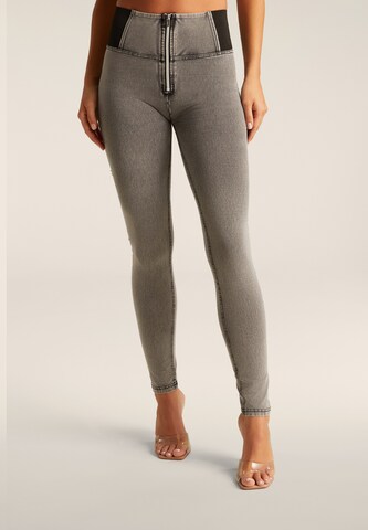 Freddy Skinny Jeggings in Grey: front