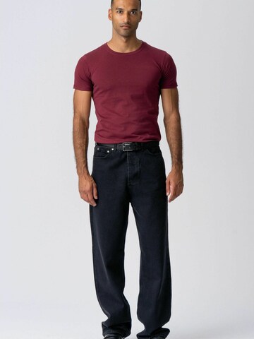 TEESHOPPEN Slim Fit Paita ' Muscle T ' värissä punainen