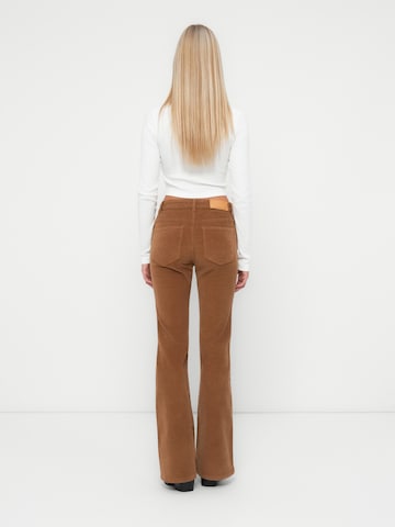 Noisy may Boot cut Pants 'NMHAZELL' in Brown