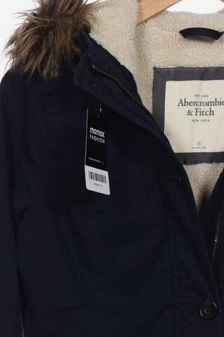 Abercrombie & Fitch Mantel XS in Blau