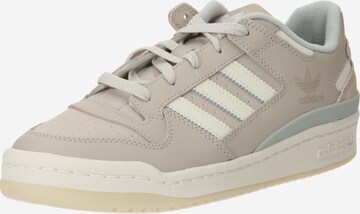 Baskets basses 'Forum' ADIDAS ORIGINALS en beige : devant