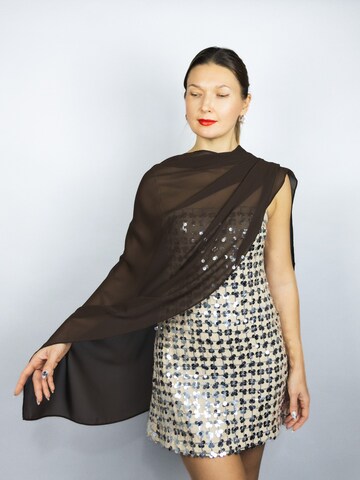 Milanini Atelier - Pañuelo 'Dark Brown Greek-Style Cape | Elegant Evening Wrap' en marrón