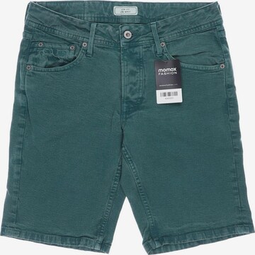 Pepe Jeans Shorts in 28 in Green: front