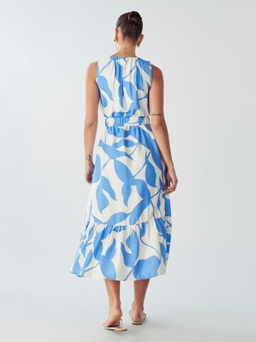 Abito 'Tays' di Willa in blu: dietro