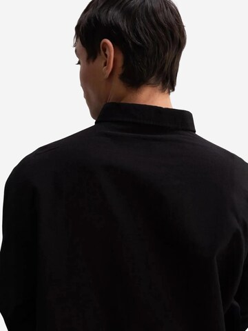 Fit confort T-Shirt 'Hemden' Giesto en noir