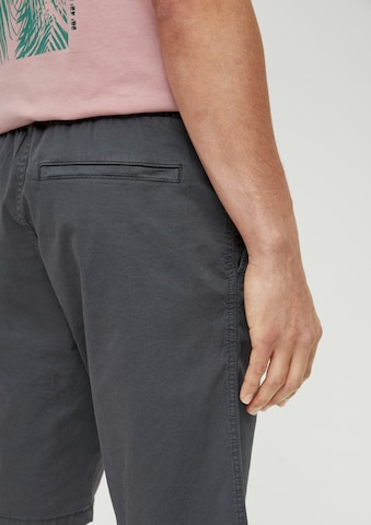 Regular Pantalon QS en gris