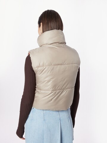 Gilet 'RICKY' di ONLY in beige