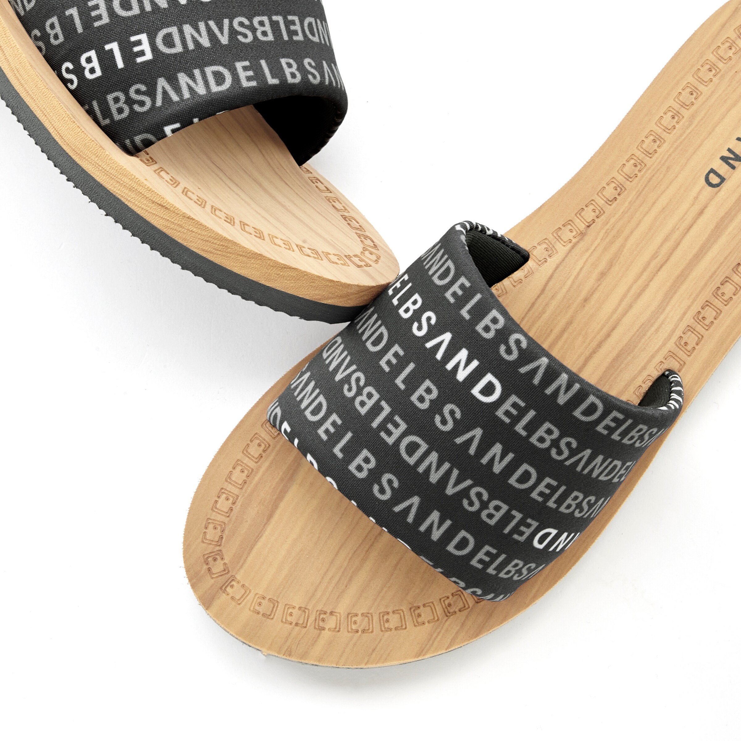 Elbsand Mules in Black