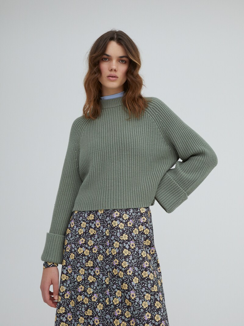 Knitwear EDITED Fine-knit sweaters Green