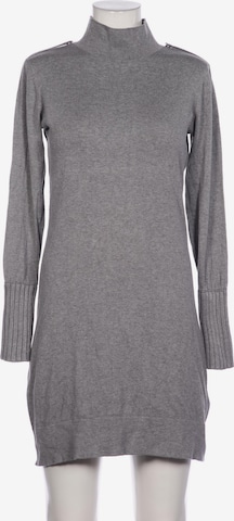 Mandarin Dress in M in Grey: front