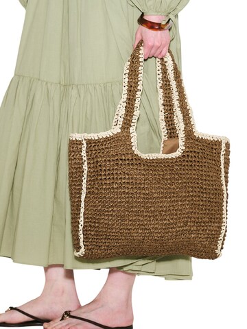 MANUKA Shoulder bag in Brown