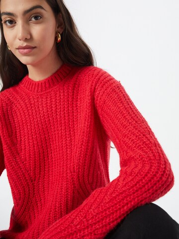 ESPRIT Пуловер в червено