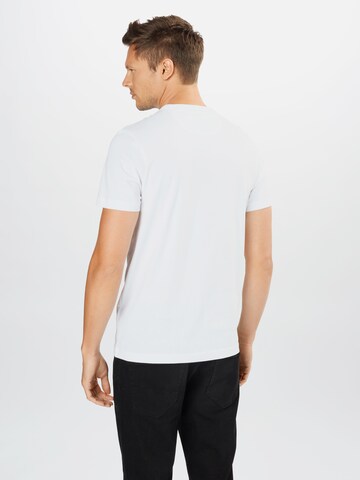 FARAH Regularny krój Koszulka 'Danny' w kolorze biały