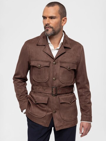 Antioch Jacke in Braun: Vorderseite