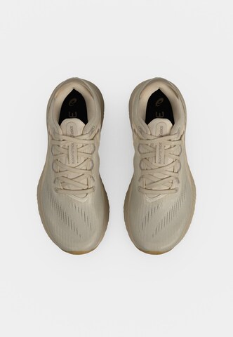 ASICS - Sapatilha de corrida 'BLOOMSTRIDE' em bege