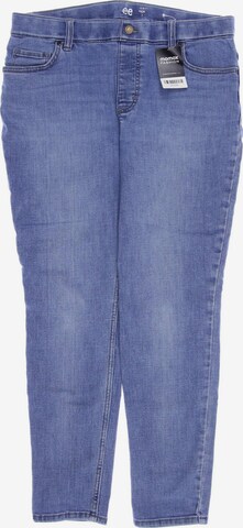 Lee Jeans in 32 in Blue: front