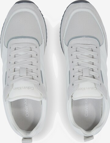 Calvin Klein - Zapatillas deportivas bajas en blanco