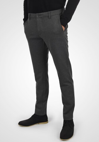 INDICODE JEANS Regular Chino Pants 'Koldart' in Grey: front