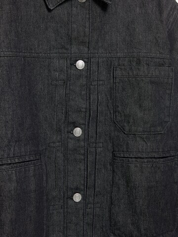 Pull&Bear Between-season jacket in Black