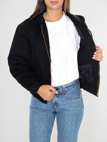 Giacca di mezza stagione 'W' OG ACTIVE JACKET BLACK' di Carhartt WIP in nero