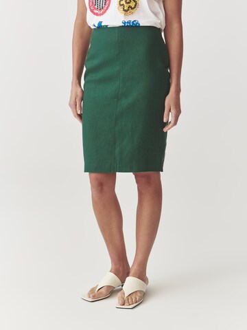 TATUUM - Falda 'MONOLI' en verde: frente