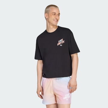 ADIDAS ORIGINALS Tričko 'Pride' – černá: přední strana