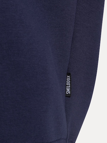 Smilodox Sweatshirt 'Riven' in Blauw