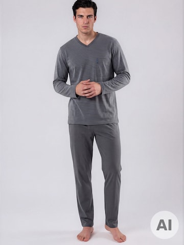 Pyjama long ' Extra Light ' Ammann en gris : devant