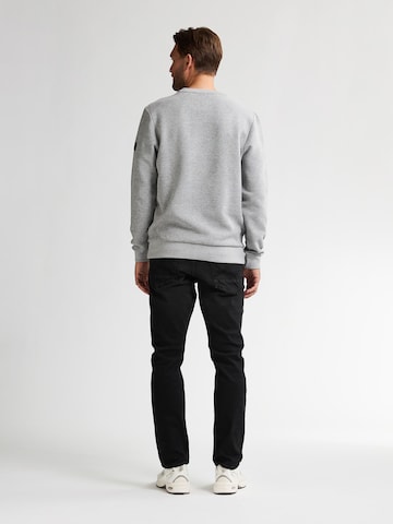 Petrol Industries Sweatshirt 'Estes' in Grey