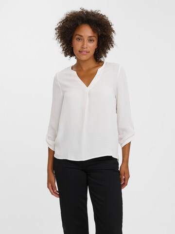 VERO MODA Blouse 'Wilma' in White: front