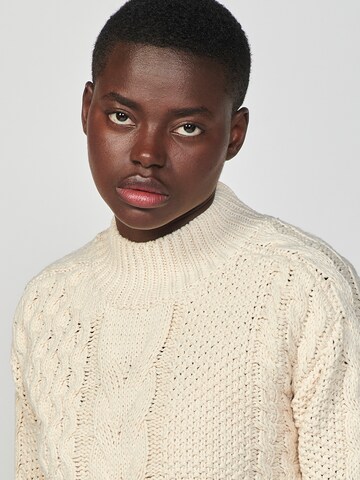 KOROSHI Sweater in White
