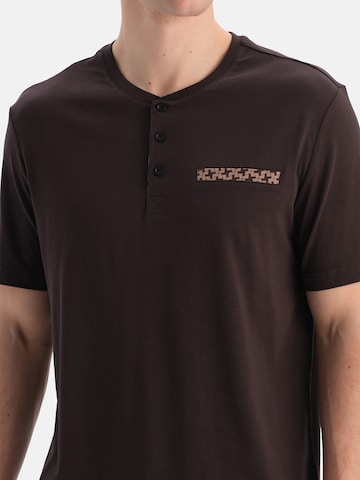 Dagi Pitkä pyjama värissä ruskea